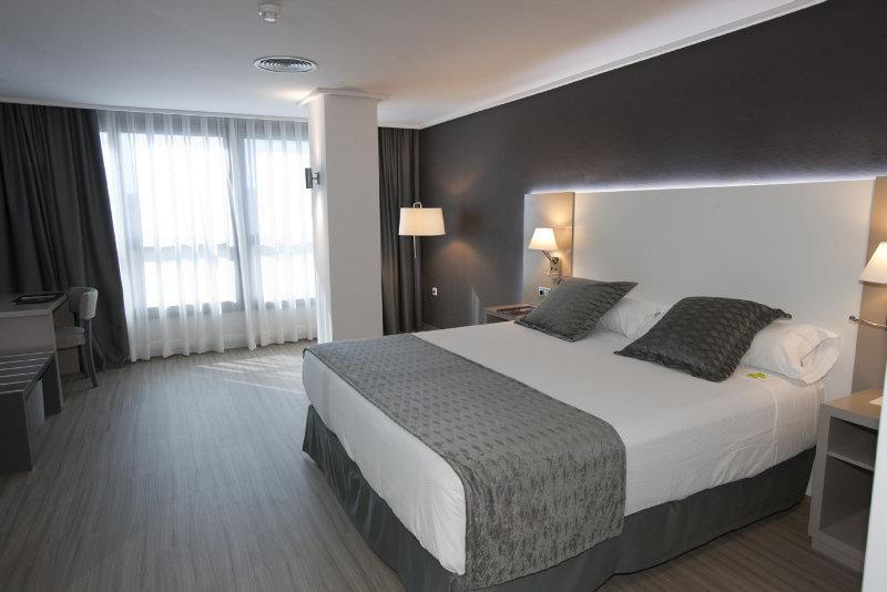 B&B Hotel Cartagena Cartagonova Екстериор снимка