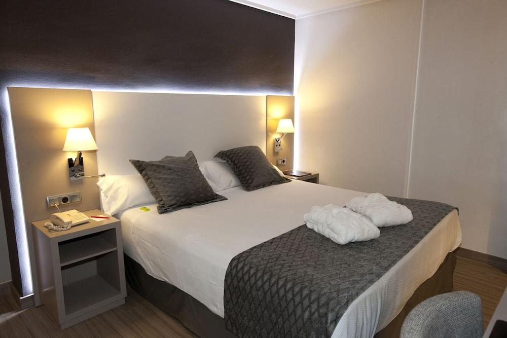B&B Hotel Cartagena Cartagonova Екстериор снимка