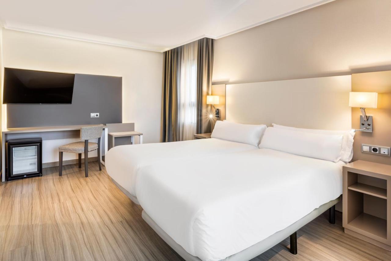 B&B Hotel Cartagena Cartagonova Екстериор снимка